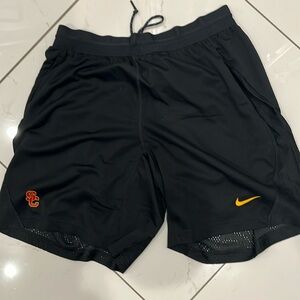Men’s team issued shorts usc